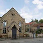 Sands Farm Lodge