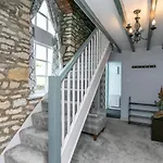 Sands Farm Lodge