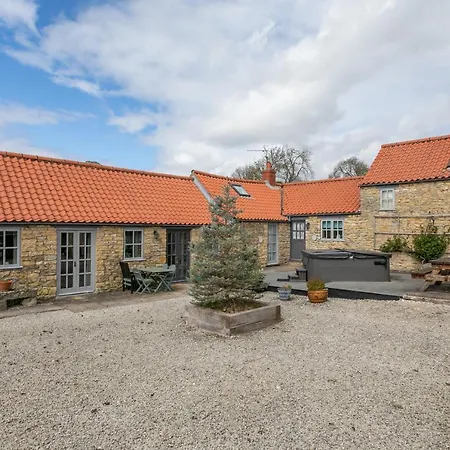 Sands Farm *