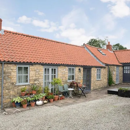 Sands Farm Lodge