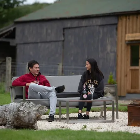 Sands Farm Lodge