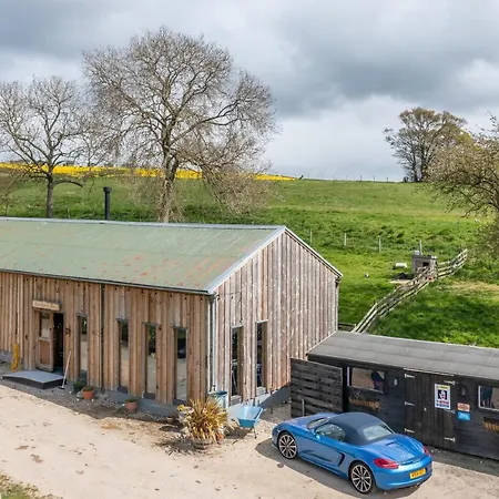 Sands Farm Lodge